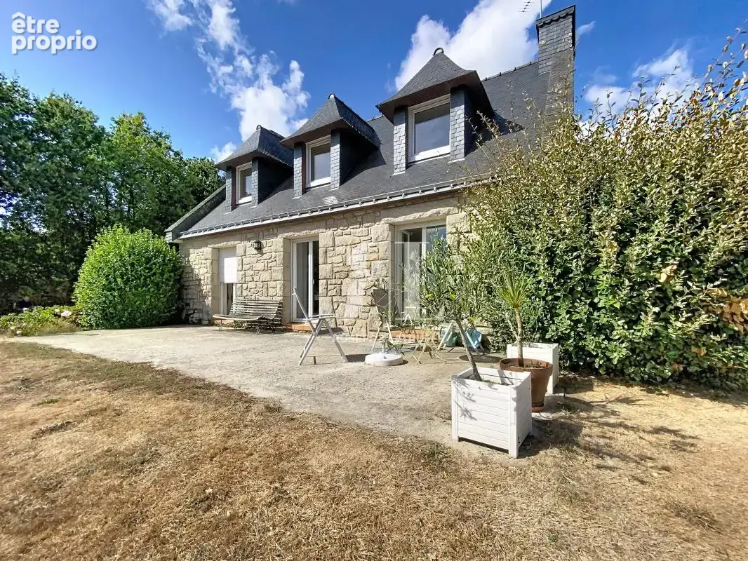Maison à GUIDEL