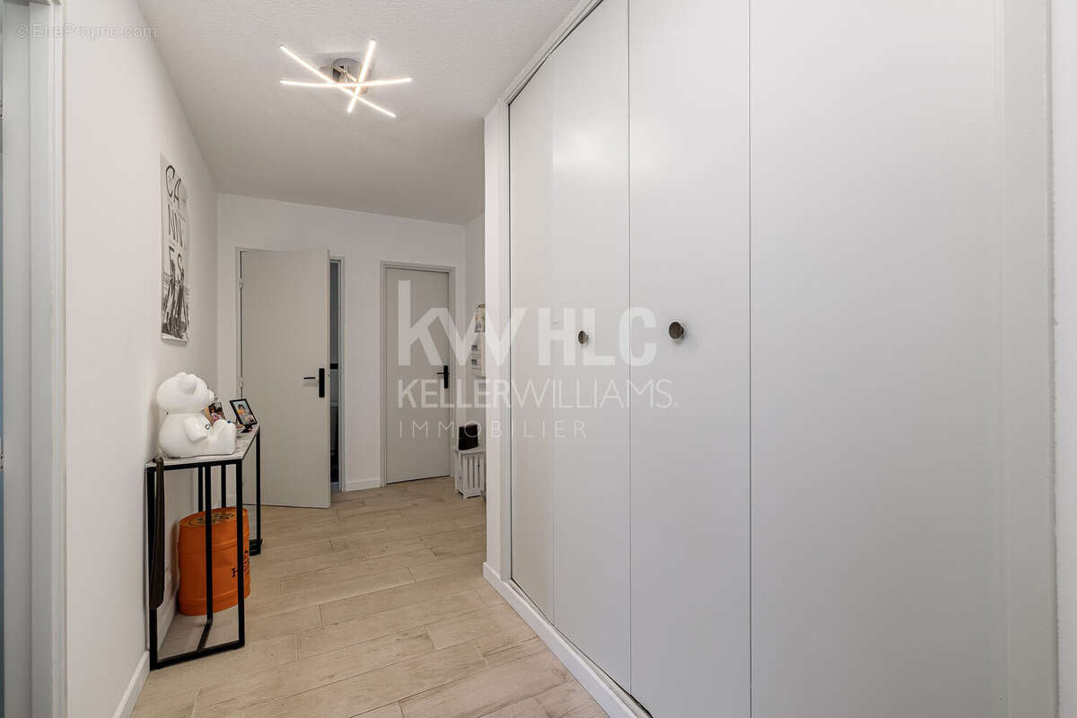 Appartement 65 m² à Le Cannet  - photo 8