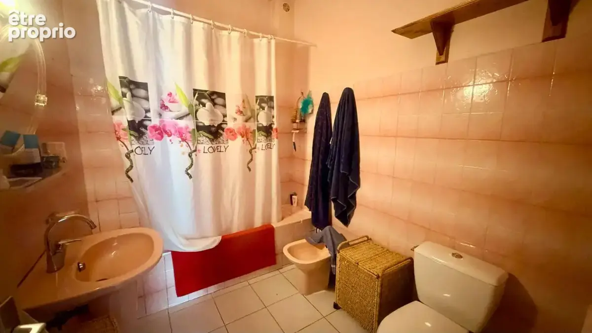 Appartement Nimes 3 pièce(s) 55 m2 climatisé, loué - photo 2
