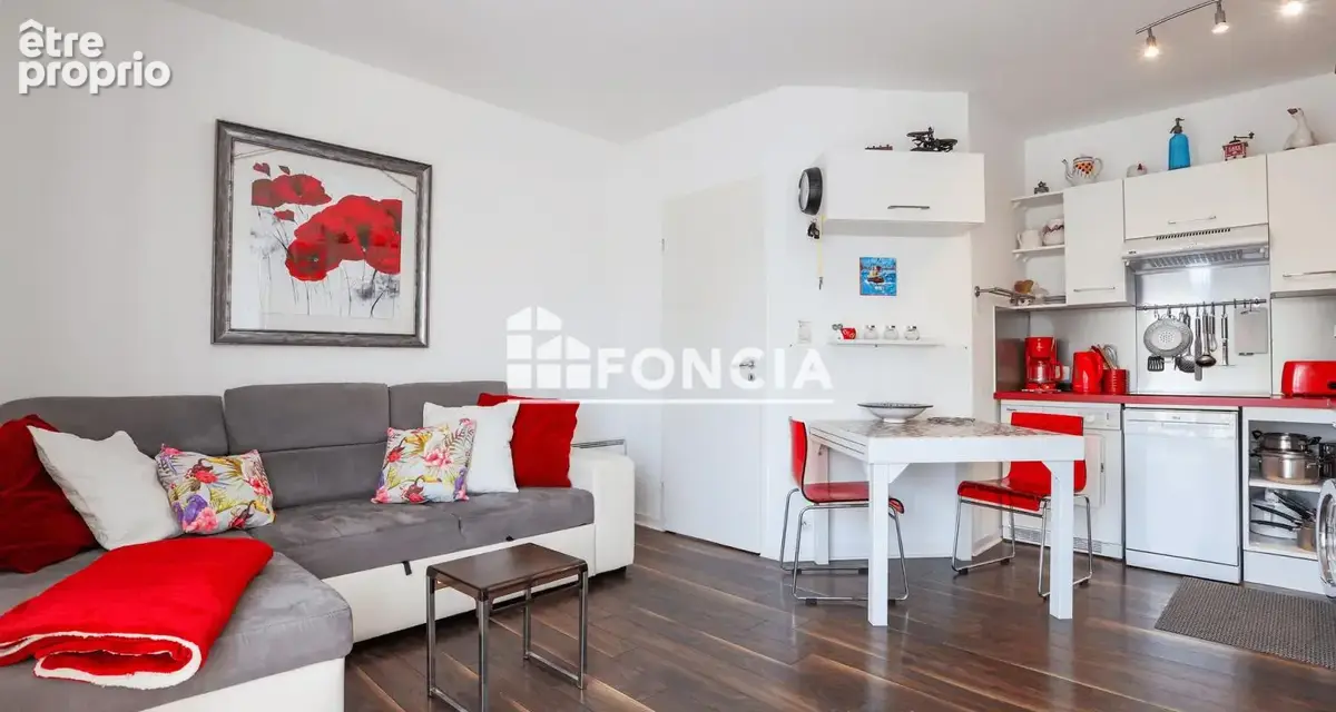 CHATELAILLON PLAGE. Appartement en plein centre ville - photo 2