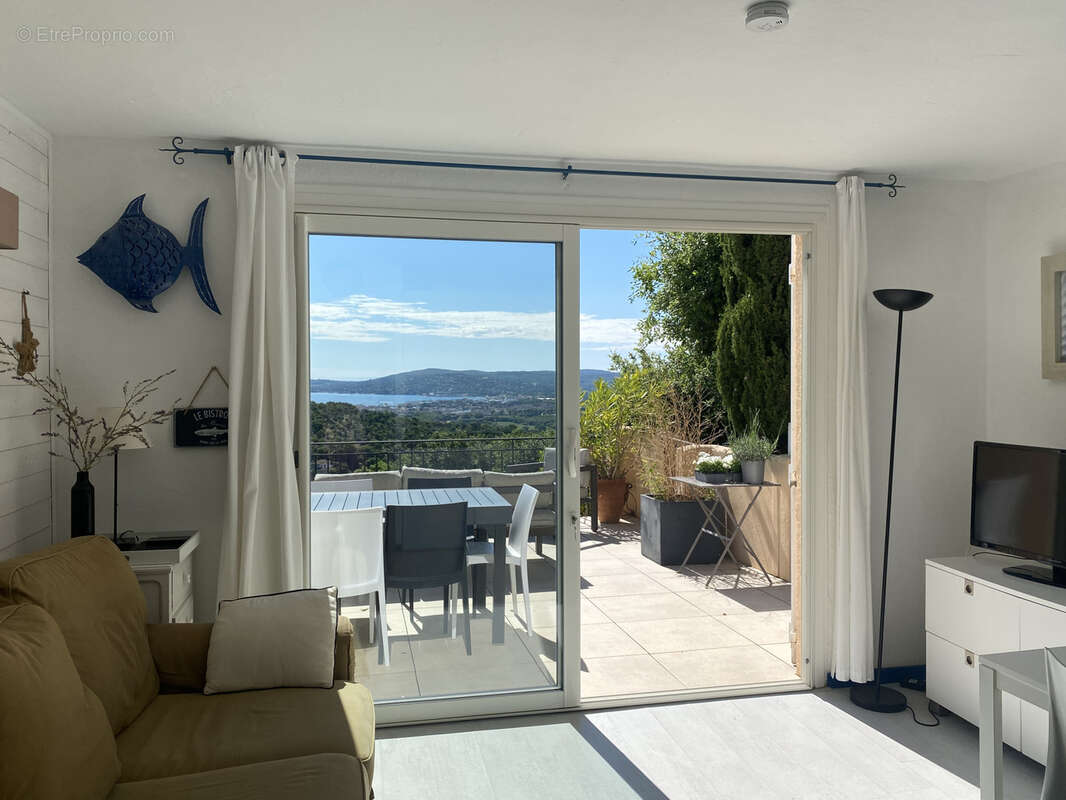 Appartement à GRIMAUD