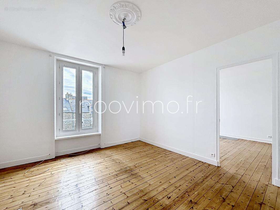 Appartement à SAINT-MELOIR-DES-ONDES