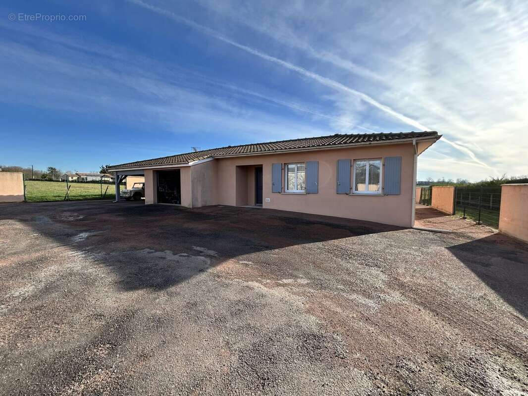 Maison à LA ROCHEFOUCAULD