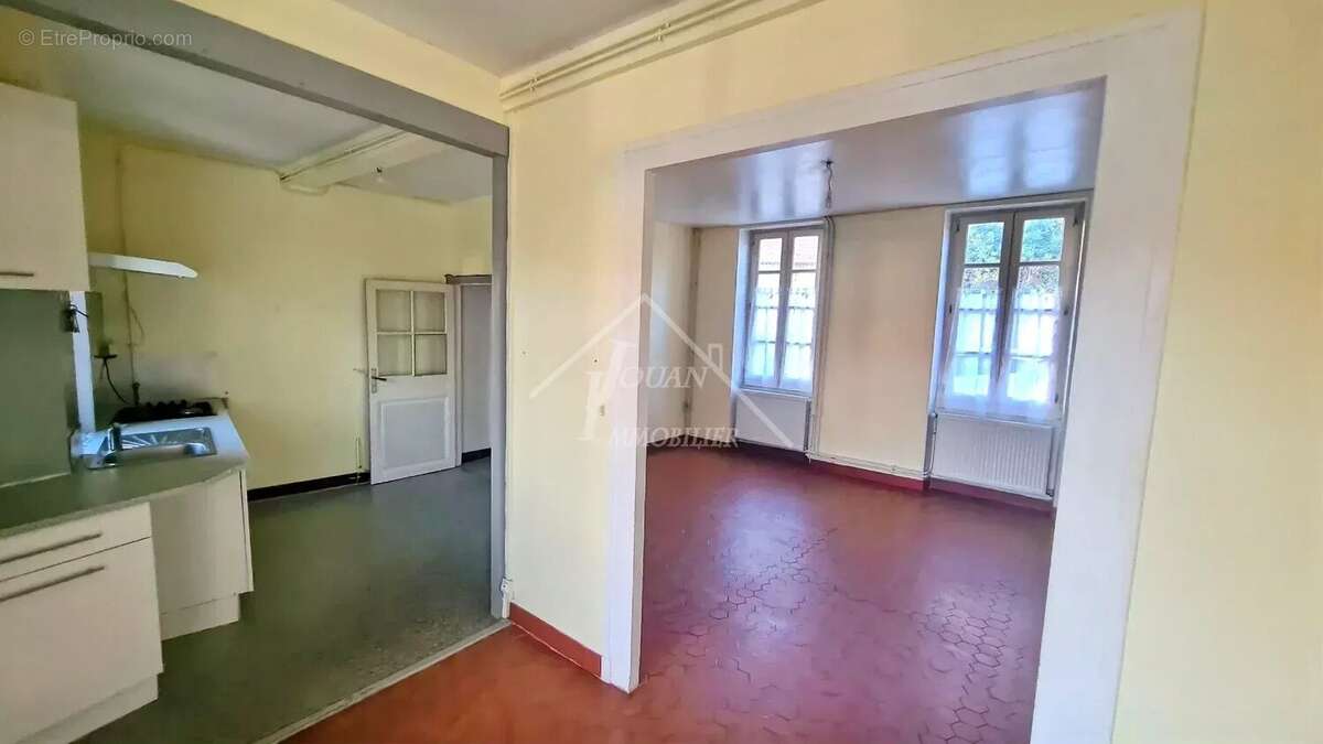 Maison à BOURBON-L&#039;ARCHAMBAULT