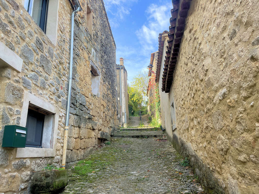 Maison à CASTELLET