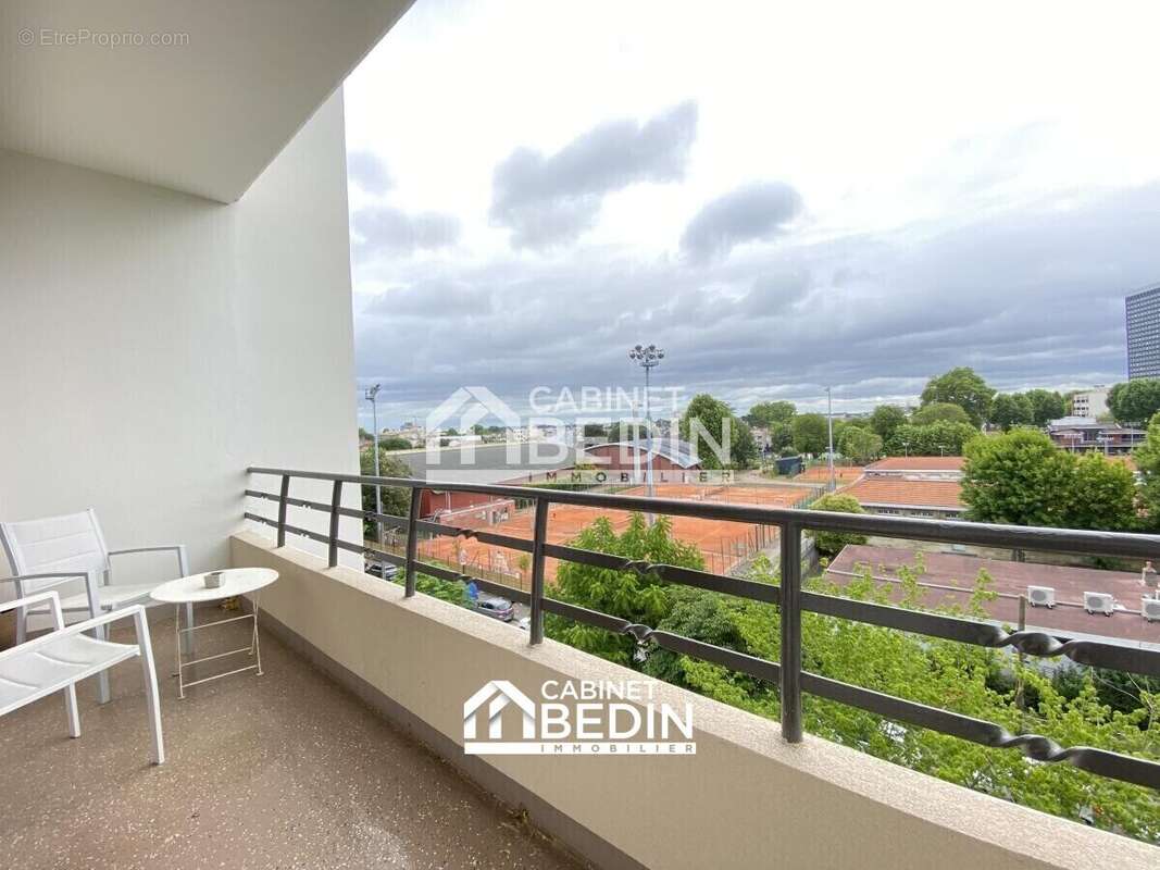 Appartement à BORDEAUX