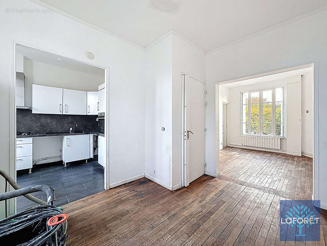 Appartement à VIGNEUX-SUR-SEINE
