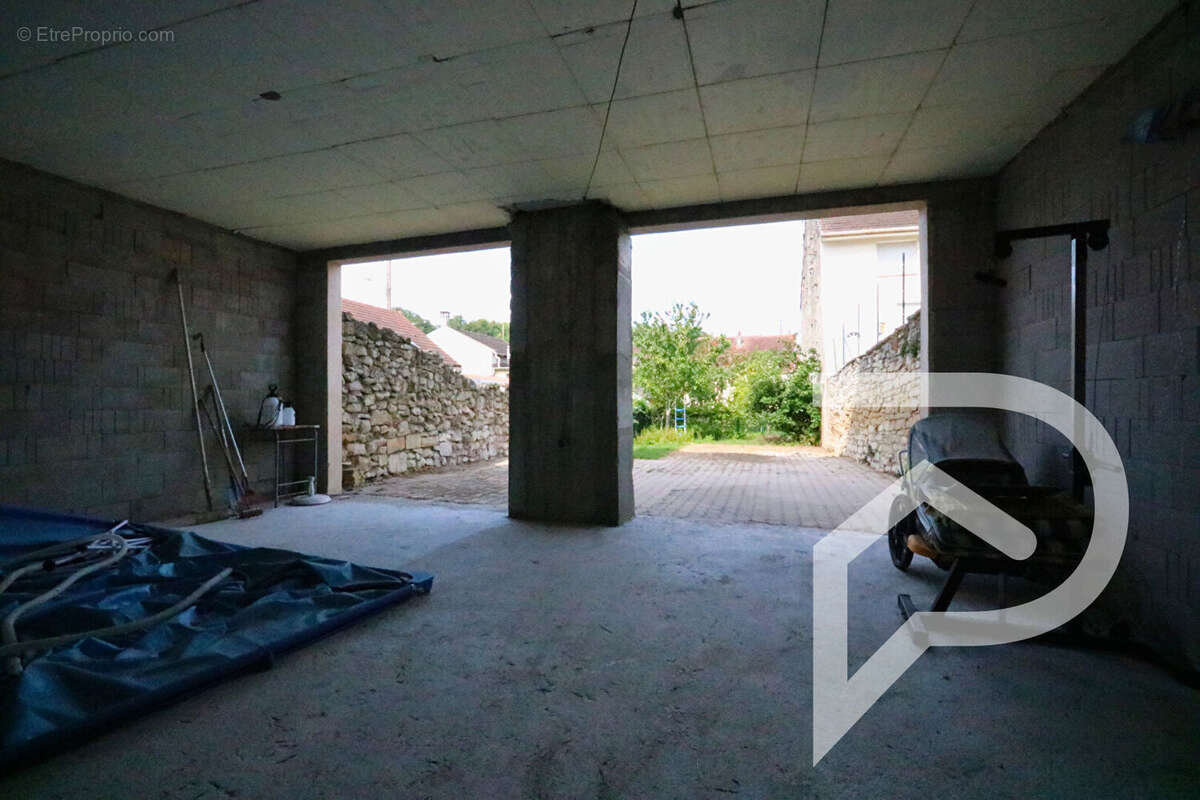 Maison à PONT-SAINTE-MAXENCE