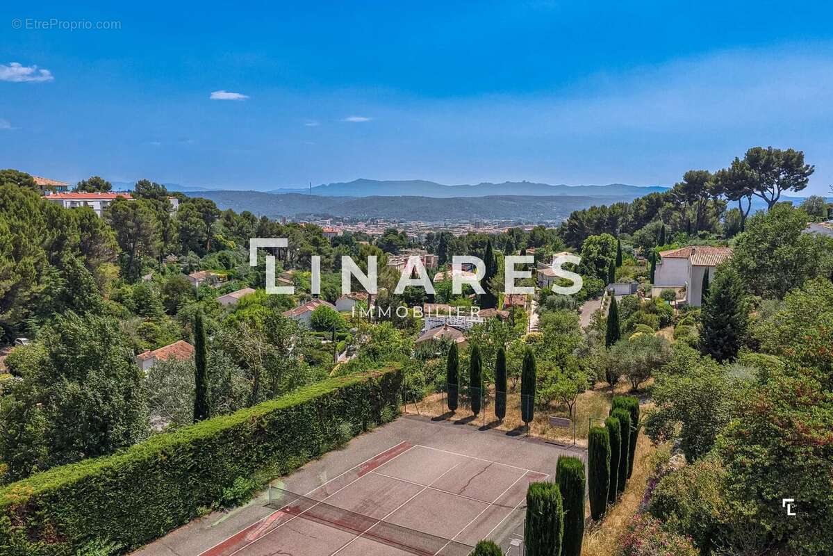 Appartement à AIX-EN-PROVENCE