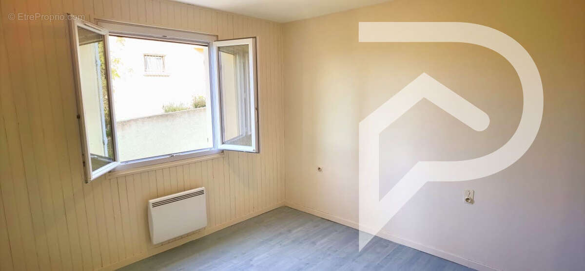 Maison à THEZAN-LES-BEZIERS