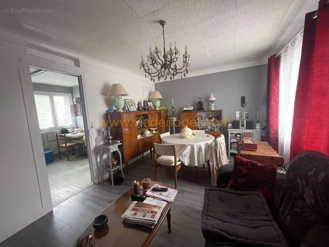 Maison à CHATEAUNEUF-EN-THYMERAIS