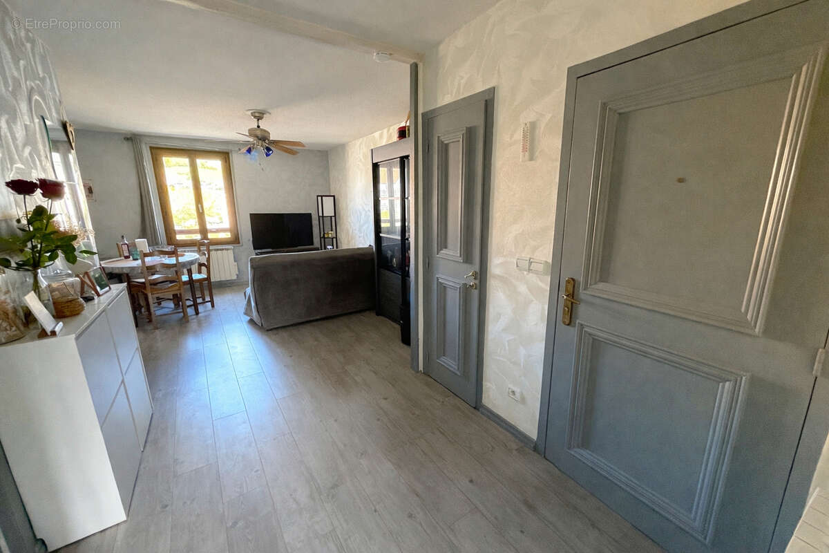 Appartement à SEYSSEL