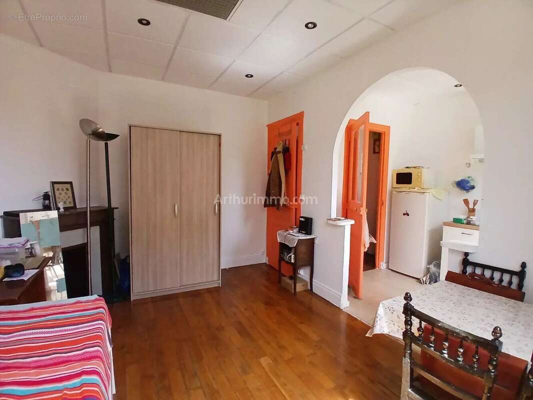 Appartement à VILLENEUVE-SAINT-GEORGES