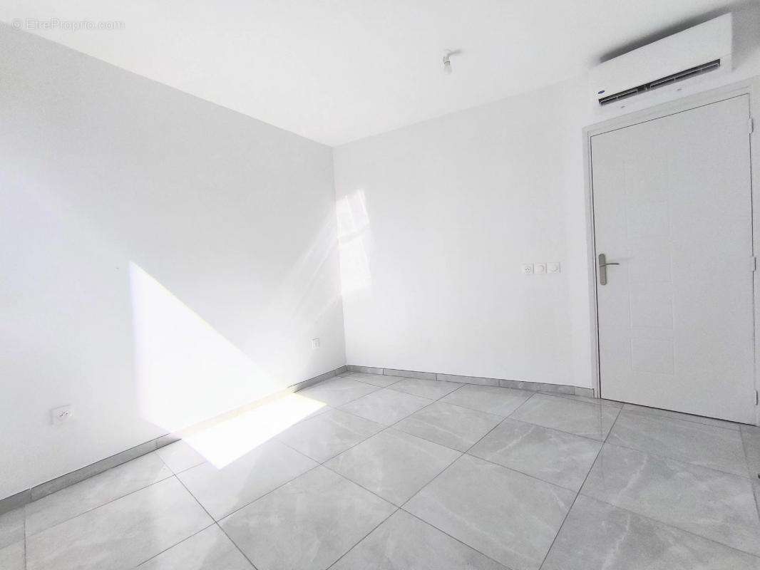 Appartement à SAINT-PIERRE