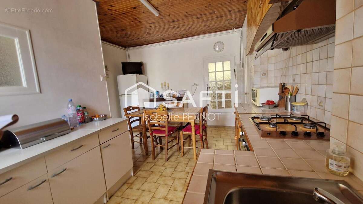 Photo 6 - Maison à AVALLON