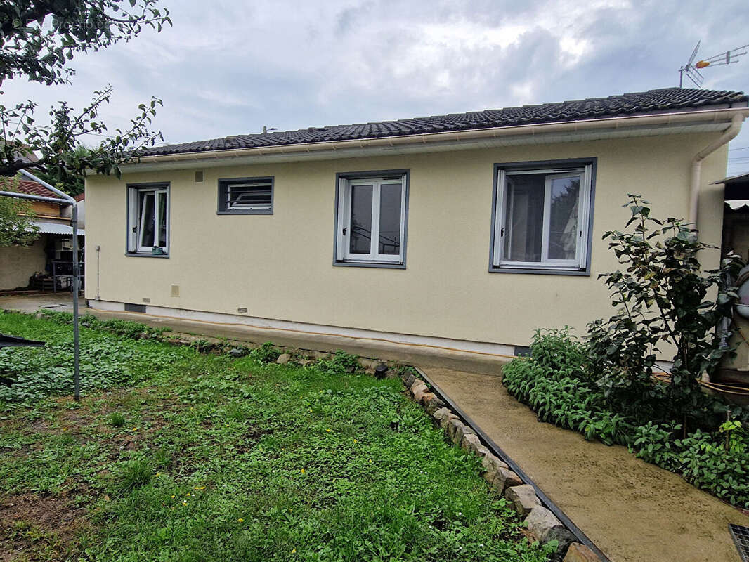 Maison à LIVRY-GARGAN