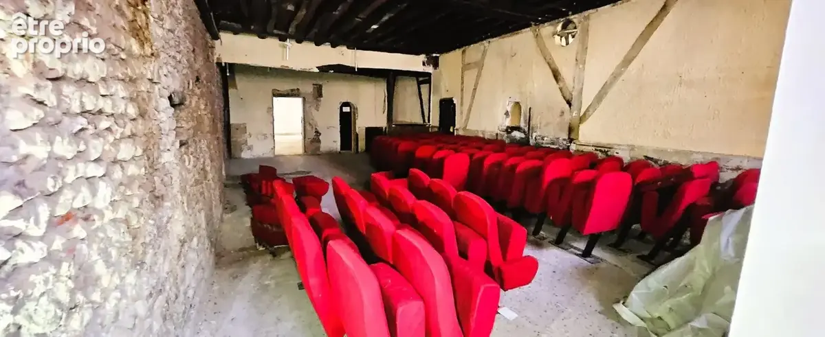 Commerce 180 m² à vendre à Etampes (91150) - photo 6