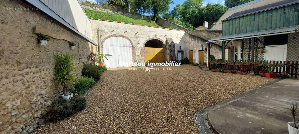 Maison à SAINT-CALAIS