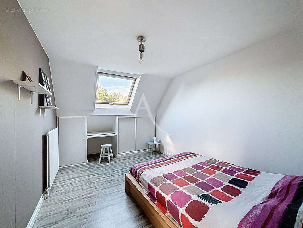 Maison à CREGY-LES-MEAUX