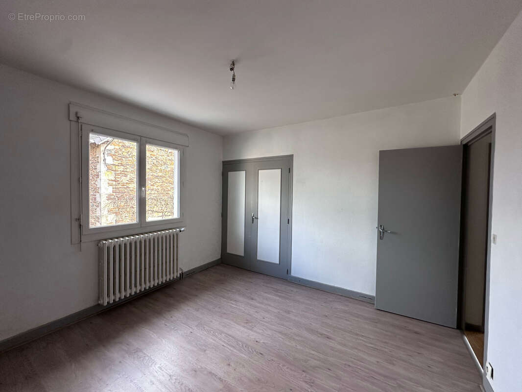 Maison à SEILHAC