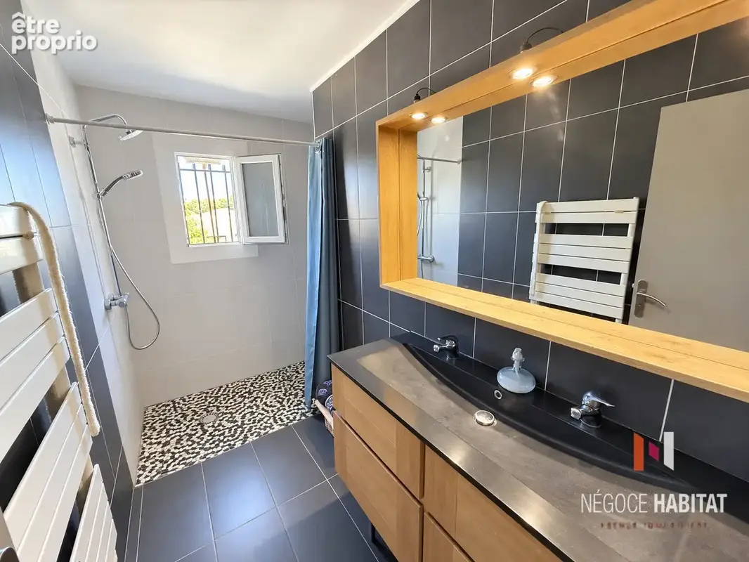 Appartement T5 85 m2 avec terrasse, garage et parking - photo 11