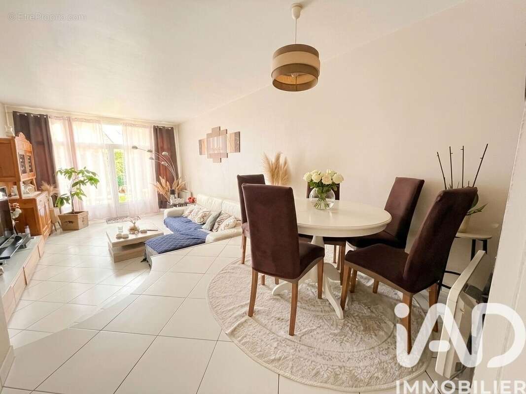 Photo 2 - Maison à DEUIL-LA-BARRE