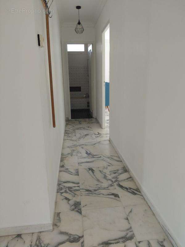 Villa plain pied  103 m² hab + garage sur 397 m² de terrain - photo 10