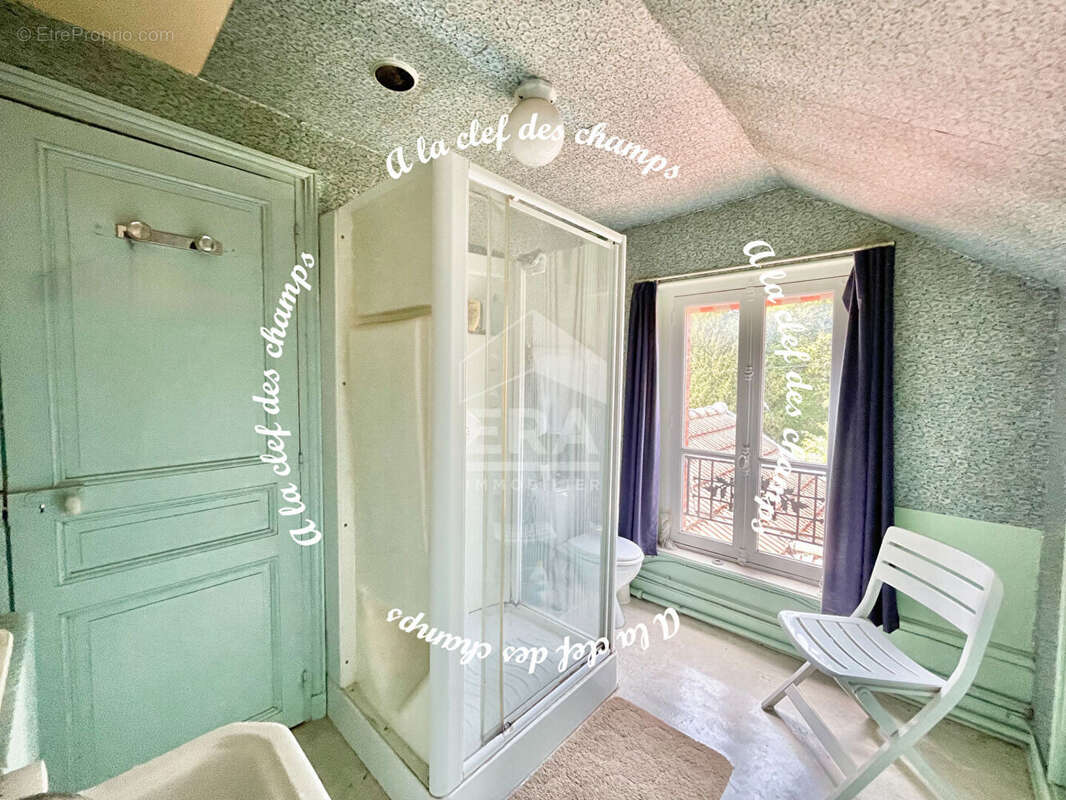 Maison à SAINT-REMY-LES-CHEVREUSE