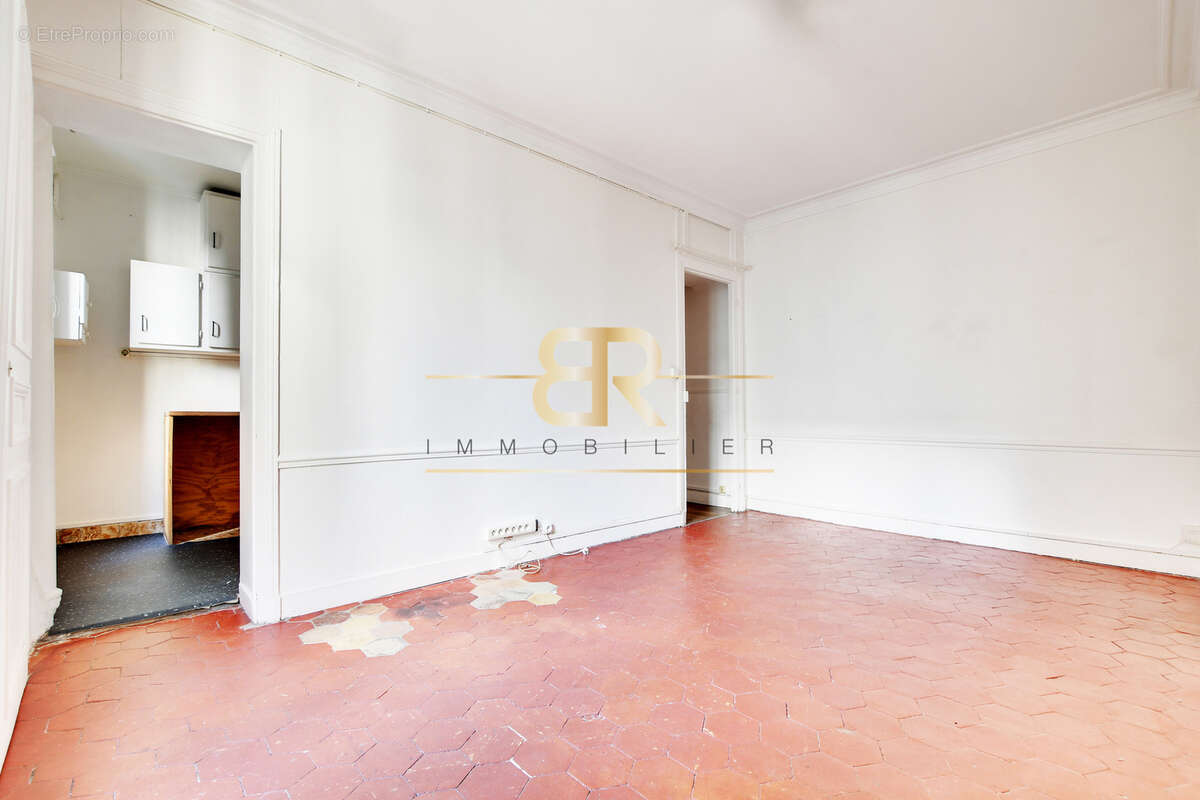 Appartement à PARIS-11E