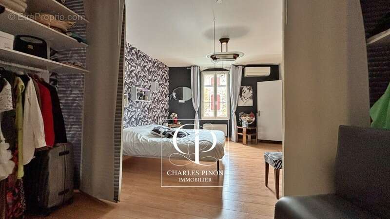 Appartement à MALLEMORT