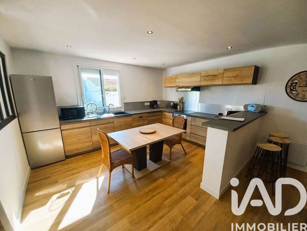 Photo 4 - Maison à LA BREE-LES-BAINS
