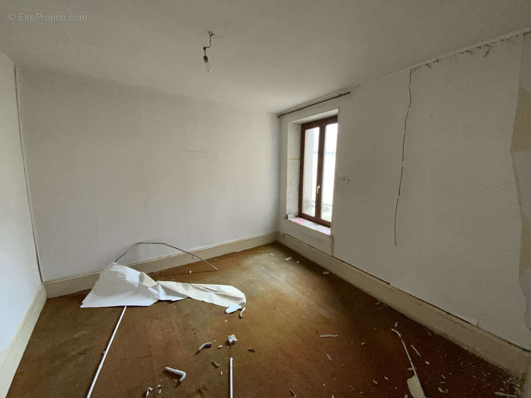Appartement à LUXEUIL-LES-BAINS