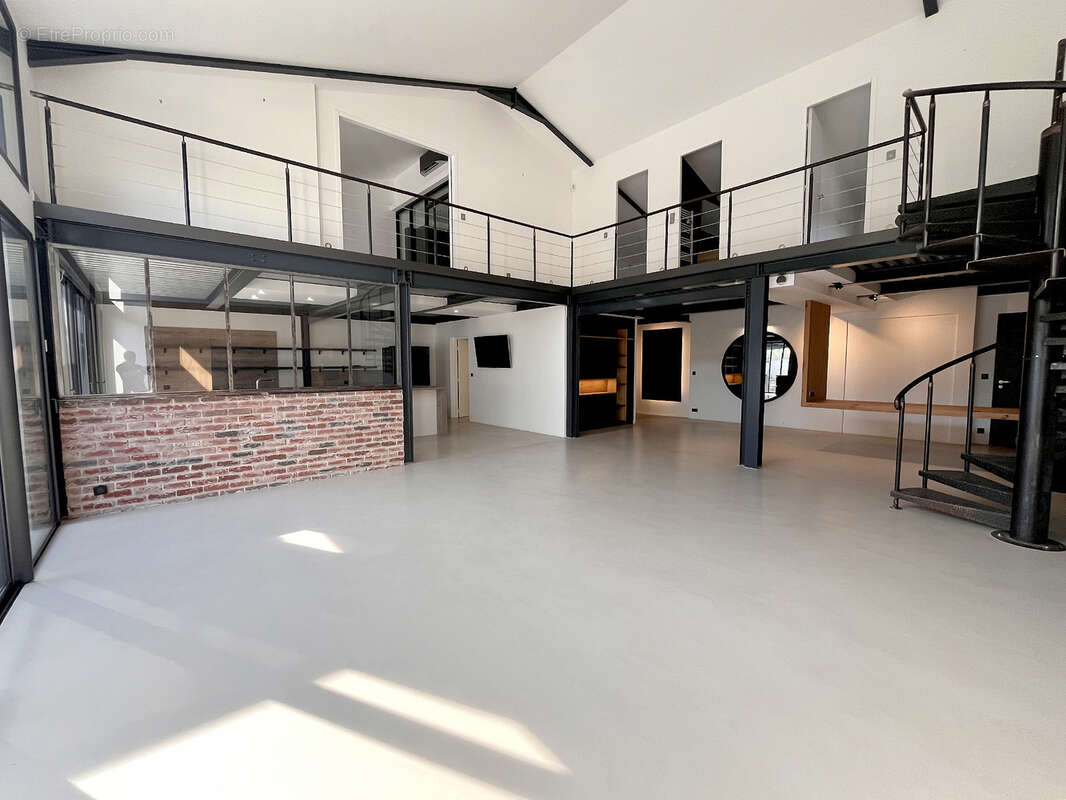 Authentique Loft avec extérieur - photo 19