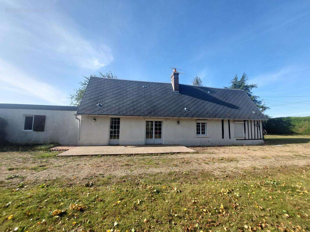 Maison à LE FIDELAIRE