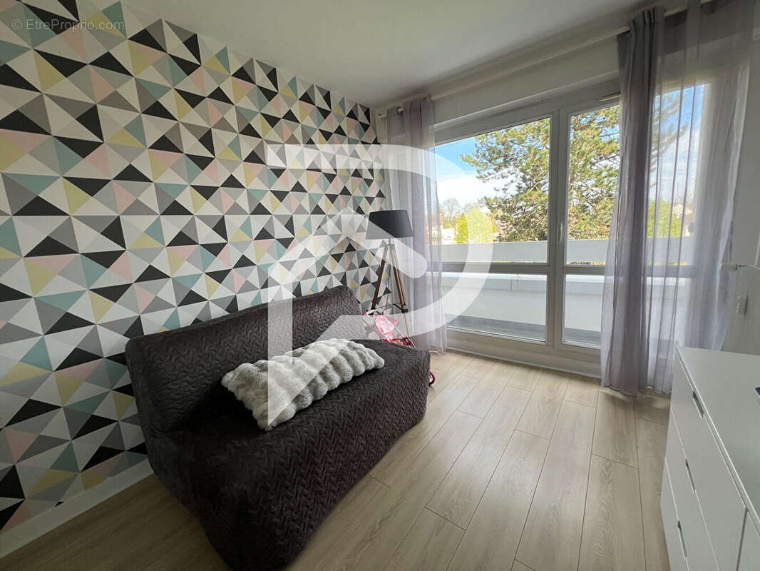 Appartement à LES ESSARTS-LE-ROI