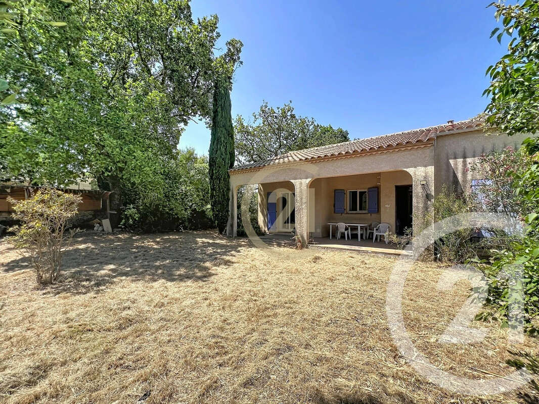 Maison 102 m² à Uzes  - photo 2