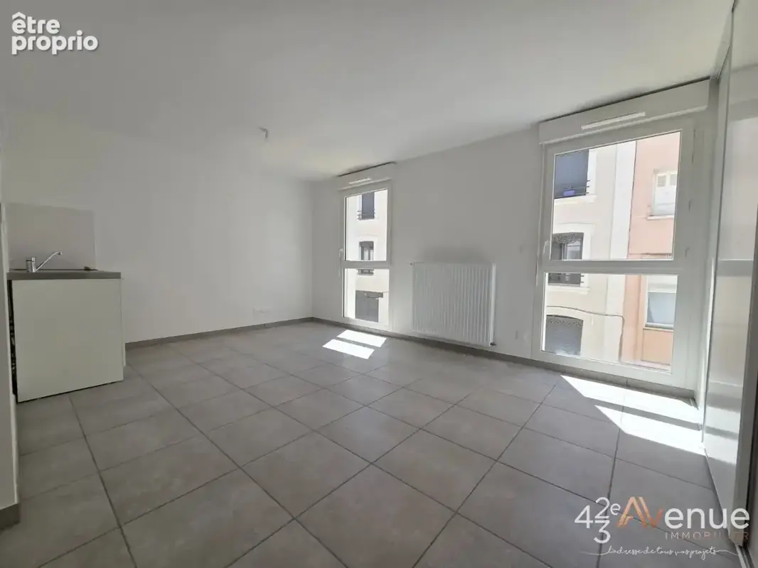 Appartement à SAINT-ETIENNE
