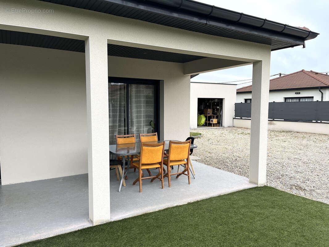 Maison à AMBRONAY