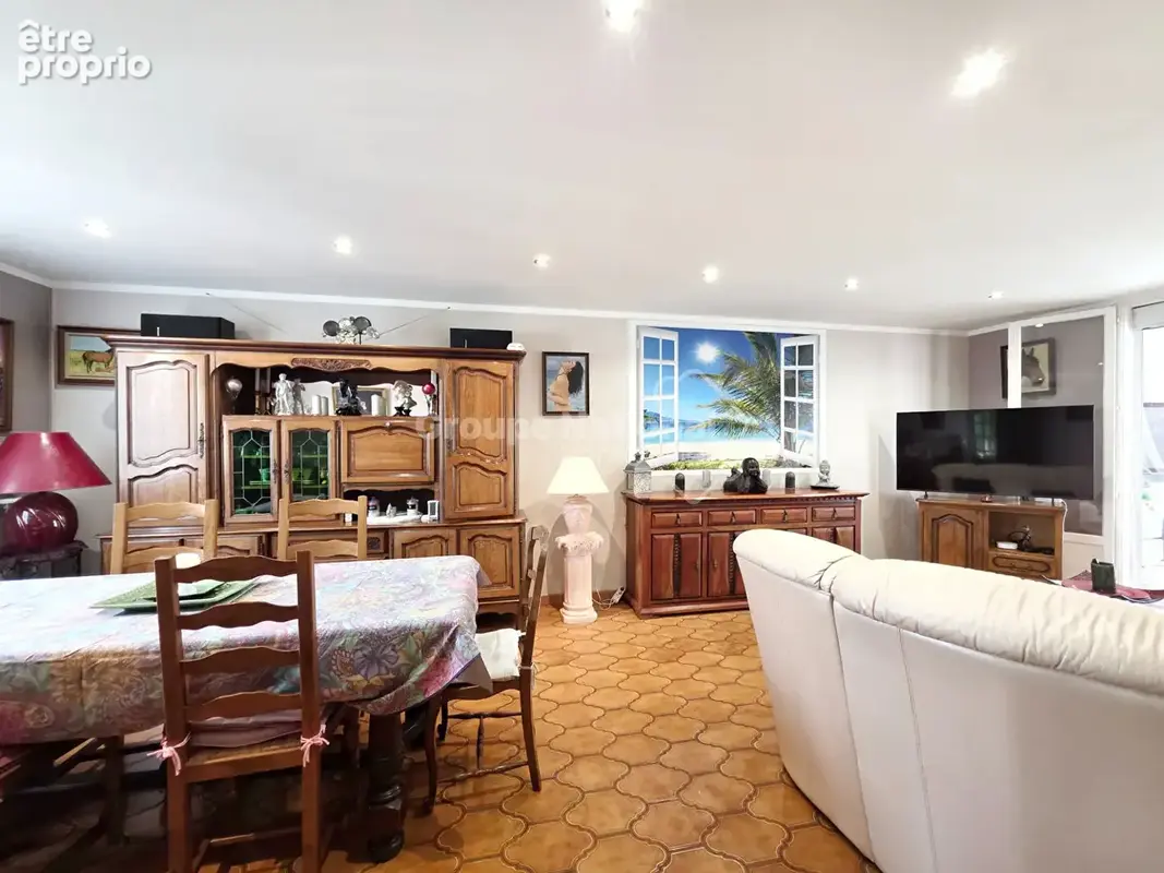 Maison en viager 6 pièces 133m² - Miramas - photo 8