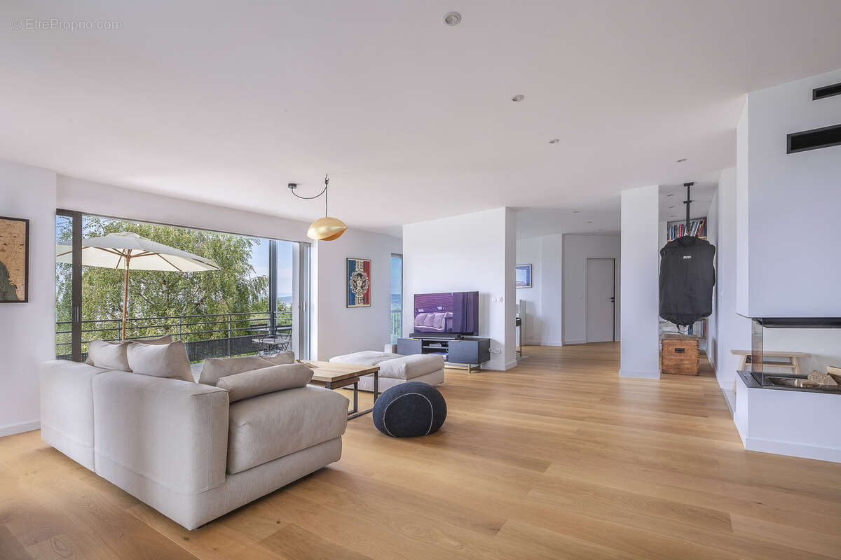 Appartement à ANNECY-LE-VIEUX