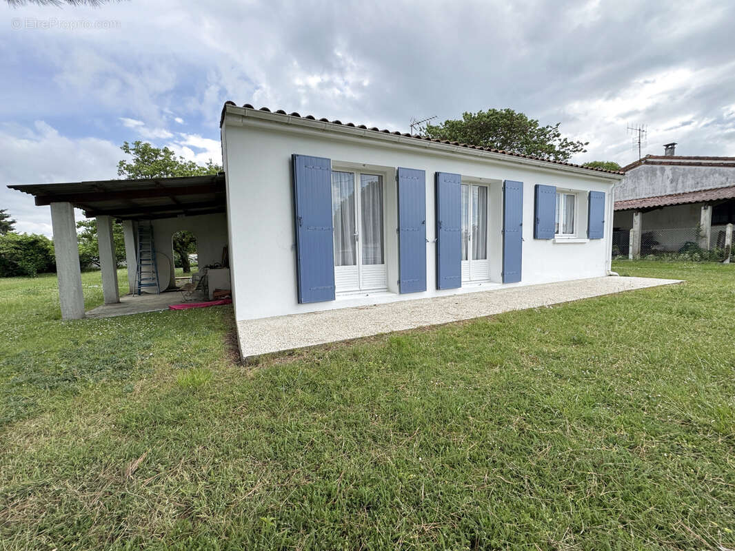 Maison à MESCHERS-SUR-GIRONDE