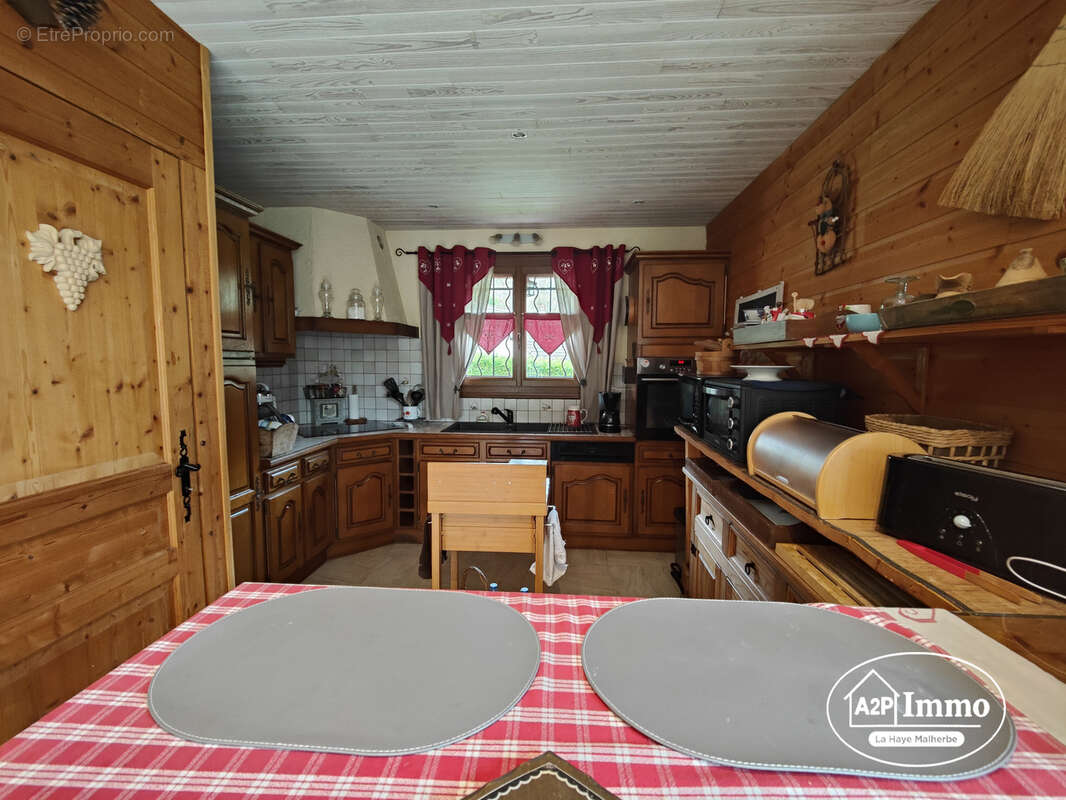 Maison à SAINT-PIERRE-LES-ELBEUF