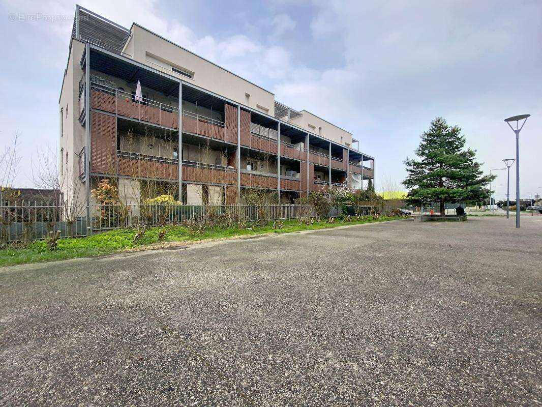 Appartement à VENISSIEUX