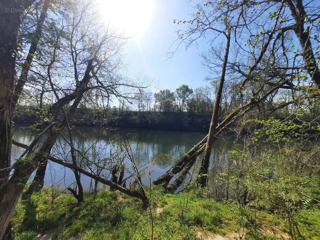 Maison à PUY-L'EVEQUE