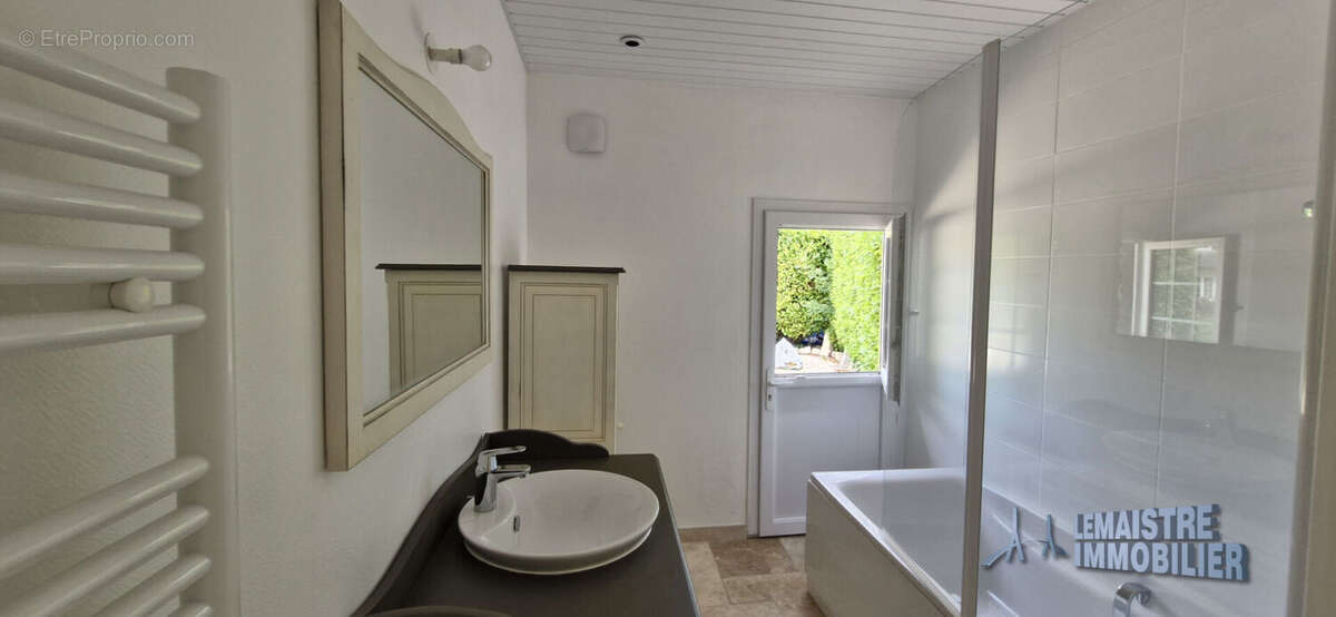 Maison à CANY-BARVILLE