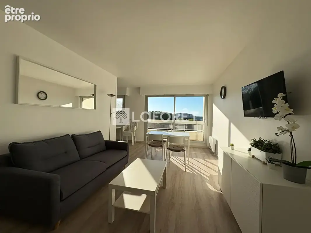 Appartement 54 m²  3 étage avec ascenseur, balcon et aperçu mer - photo 2