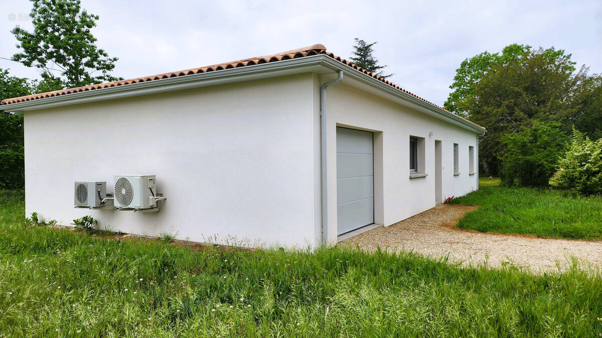 Maison à CASTELJALOUX