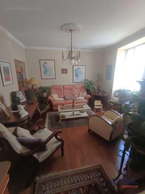 Maison à ROCHECHOUART