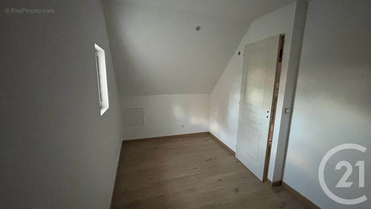 Maison à BRANCOURT-LE-GRAND