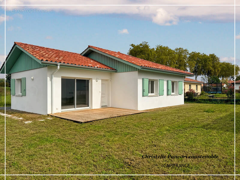 Maison à PEYREHORADE